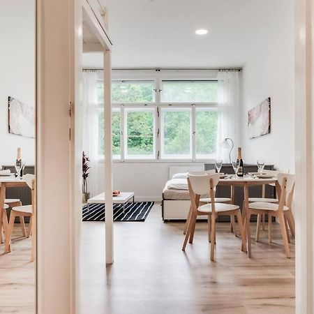 Studio Mala Strana - Prague Historical Center Екстер'єр фото